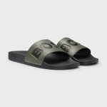 Chanclas fabricadas en Italia con detalle de logo grande